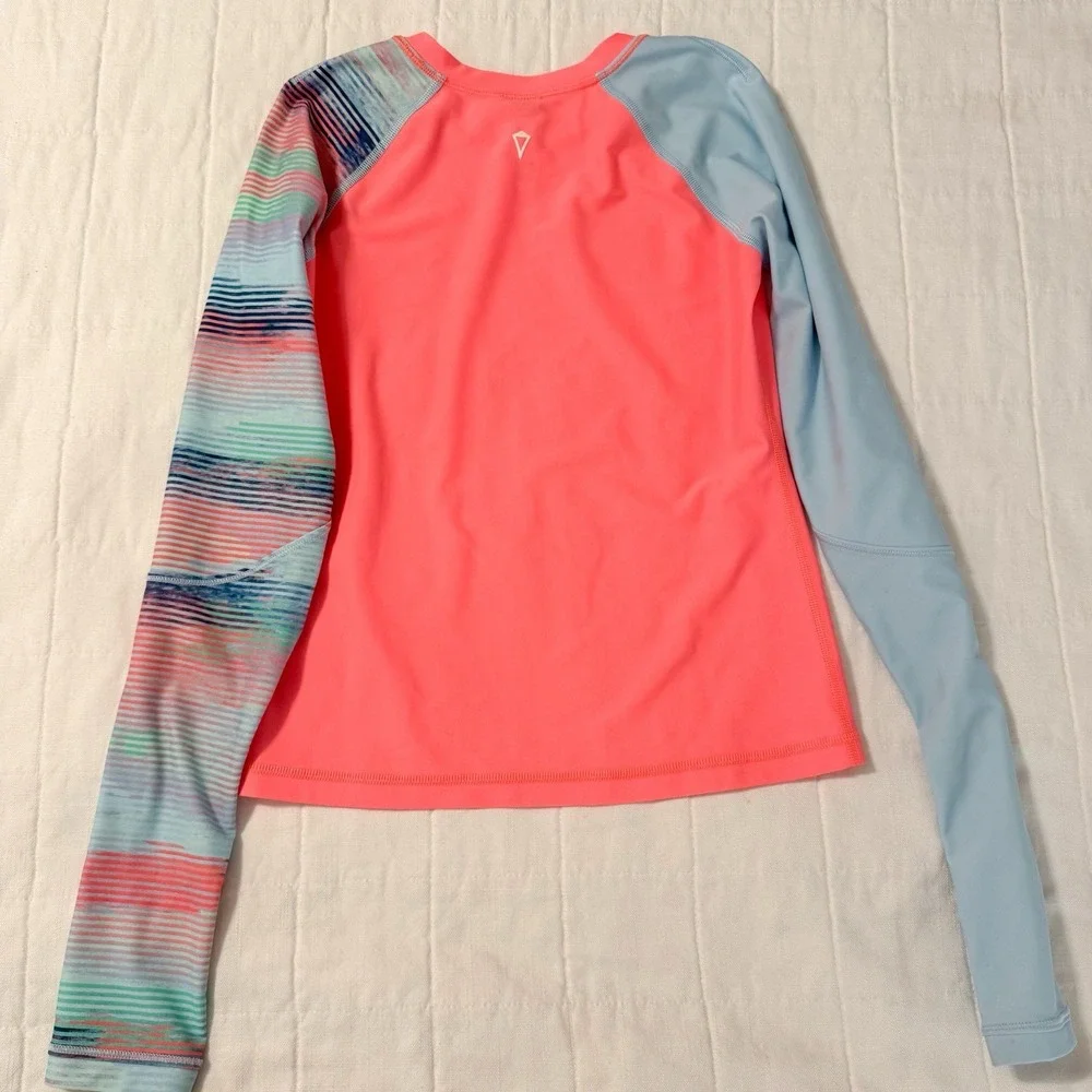 Ivivva by Lululemon Rash Guard Sun Swim Shirt Top‎ Girl's 10 Long Sleeve